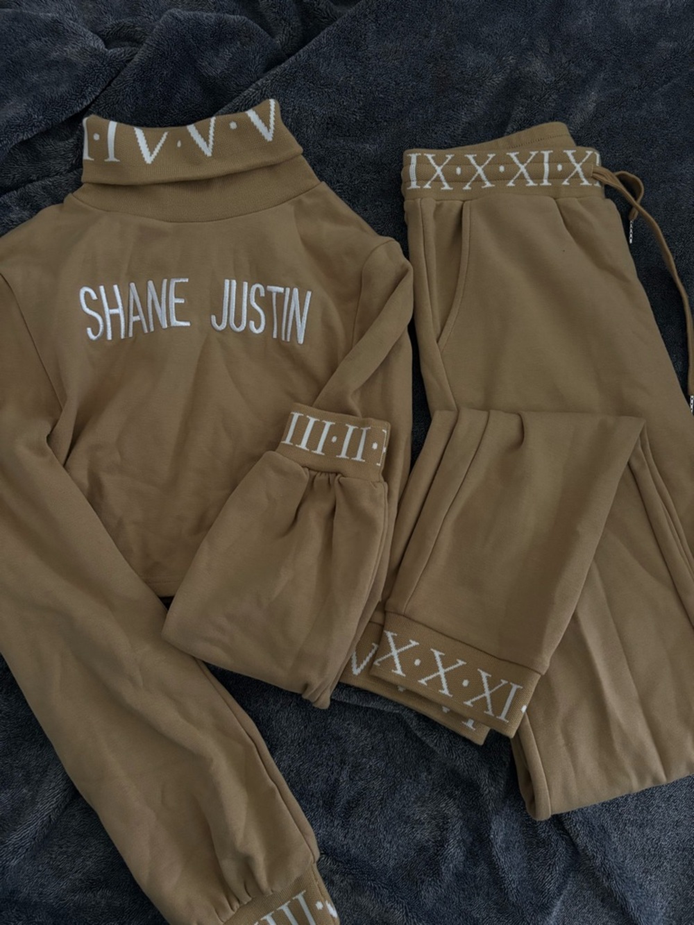 Shane Justin Jogger Sweat Set